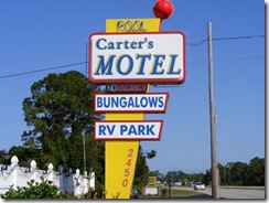 Carter's Motel & Mobile Village